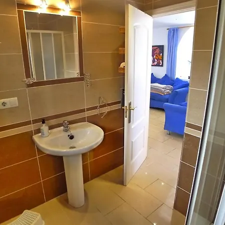 Villa Opp Beach Nerja, Costa Del Sol. Sleeps 12+ *